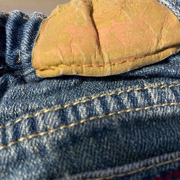 Levi’s  I adorable flower blue jeans. 12 months - Picture 6 of 10